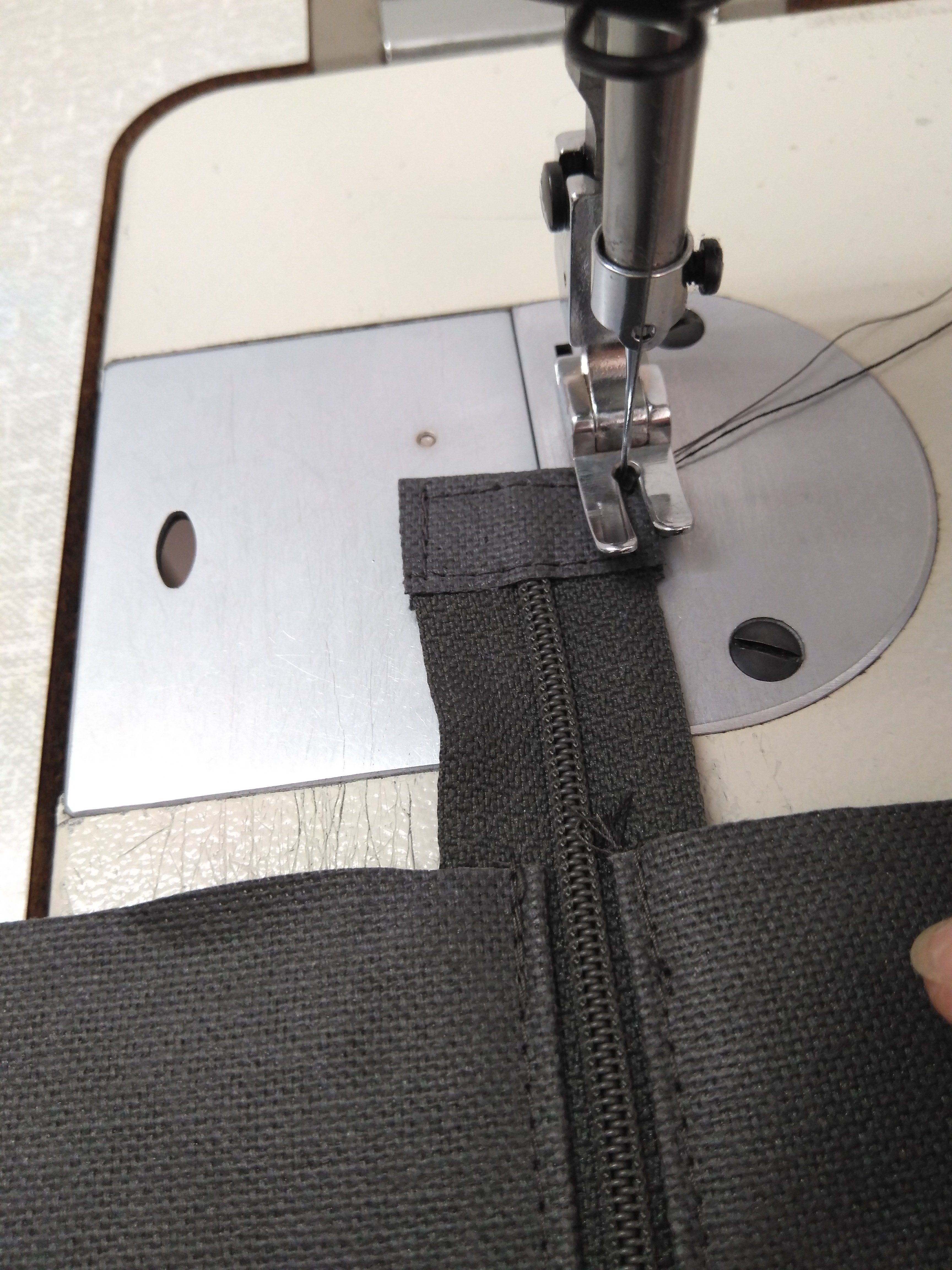 Tutorial cartera, coser el tope